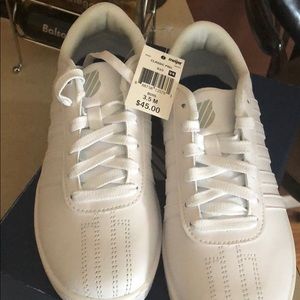NWT Kswiss